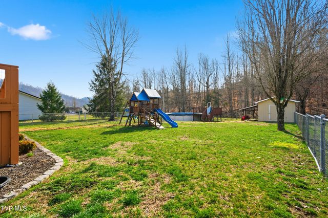 413 Fraley Avenue, Duffield, VA 24244