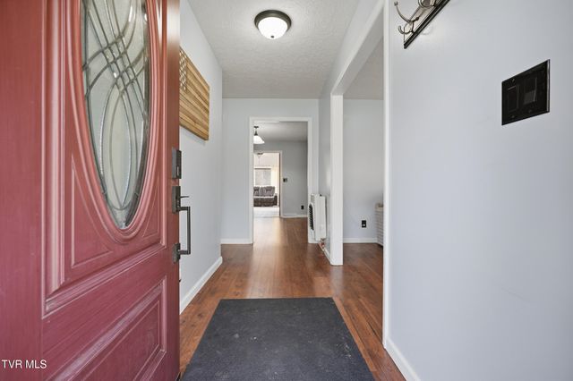 413 Fraley Avenue, Duffield, VA 24244