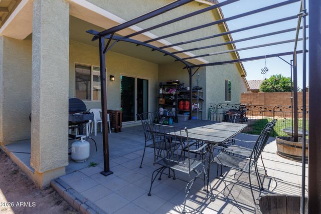 308 W PACIFIC Drive, Casa Grande, AZ 85122