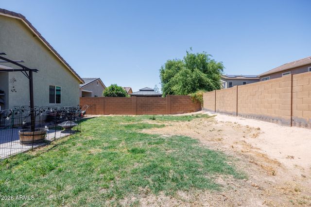 308 W PACIFIC Drive, Casa Grande, AZ 85122