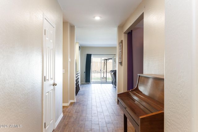 308 W PACIFIC Drive, Casa Grande, AZ 85122