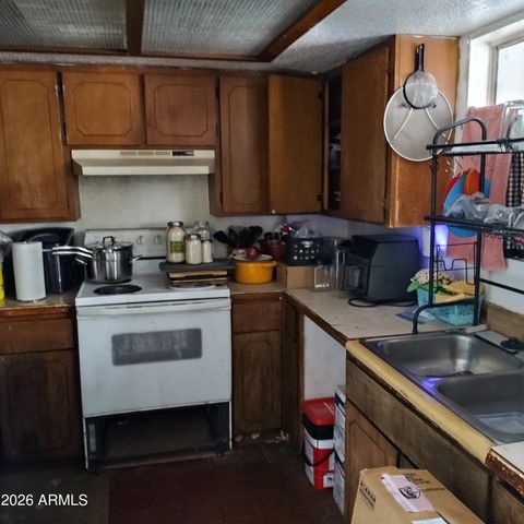 428 E Osage Avenue, Apache Junction, AZ 85119