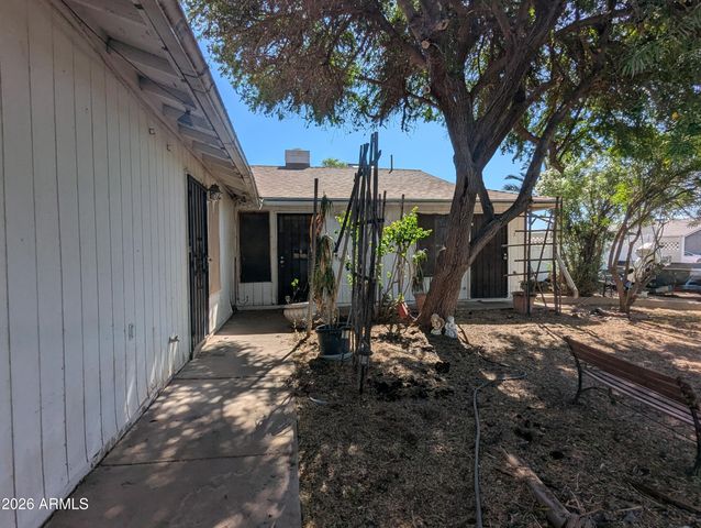 428 E Osage Avenue, Apache Junction, AZ 85119