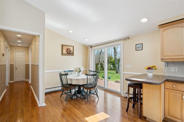 3 Longhorn Lane, East Setauket, NY 11733