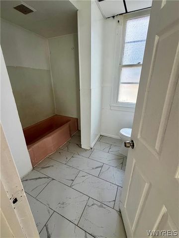 235 High Street Lower, Buffalo, NY 14204