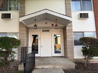 8836 N Western Avenue 207G, Des Plaines, IL 60016
