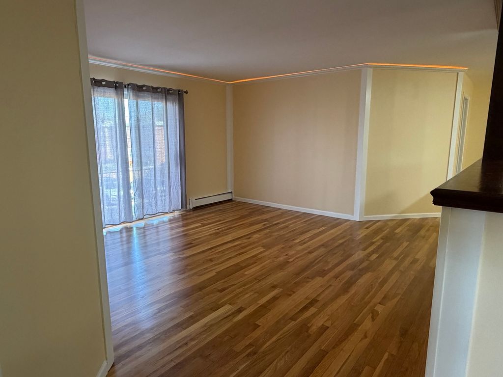 8836 N Western Avenue 207G, Des Plaines, IL 60016 — photo 3