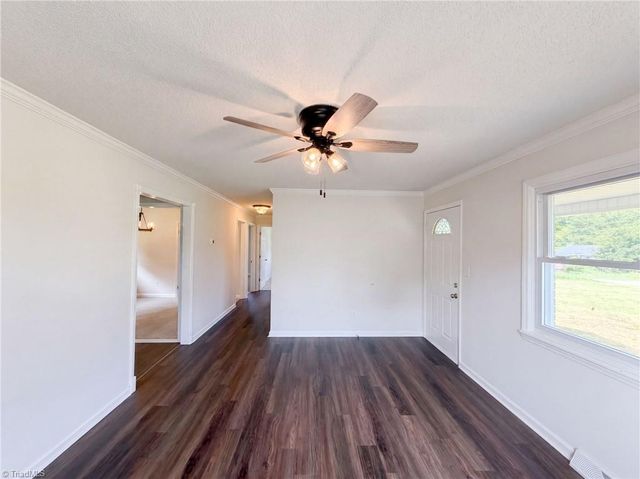169 Bedford Drive, Lexington, NC 27295