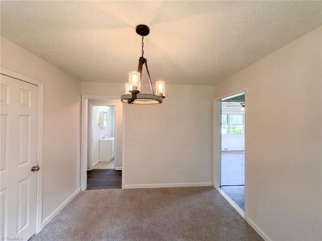 169 Bedford Drive, Lexington, NC 27295