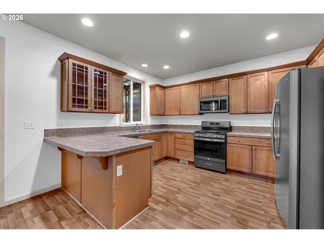 5817 Ne 59TH Ave, Vancouver, WA 98661