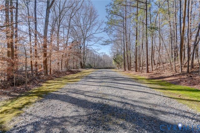 20903 Matoaca Rd, Chesterfield, VA 23803