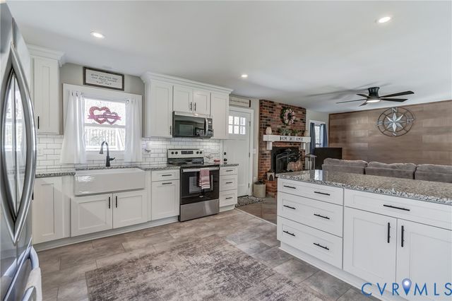 20903 Matoaca Rd, Chesterfield, VA 23803