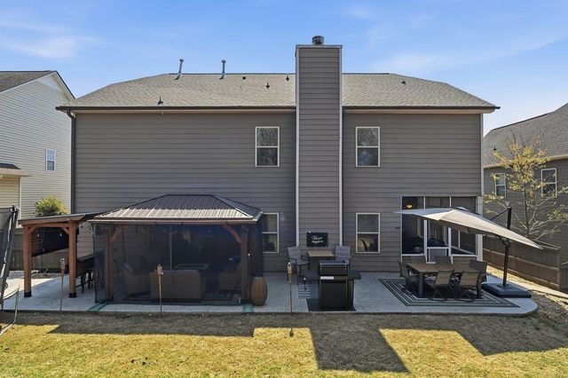 536 W Saddletree Drive, Reidville, SC 29388