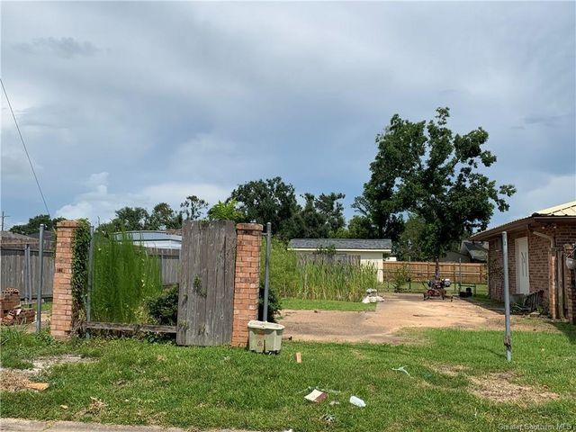 4001 S Elton Court, Lake Charles, LA 70607