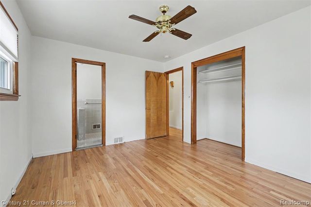 8949 Fox Avenue, Allen Park, MI 48101