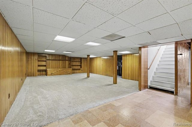 8949 Fox Avenue, Allen Park, MI 48101