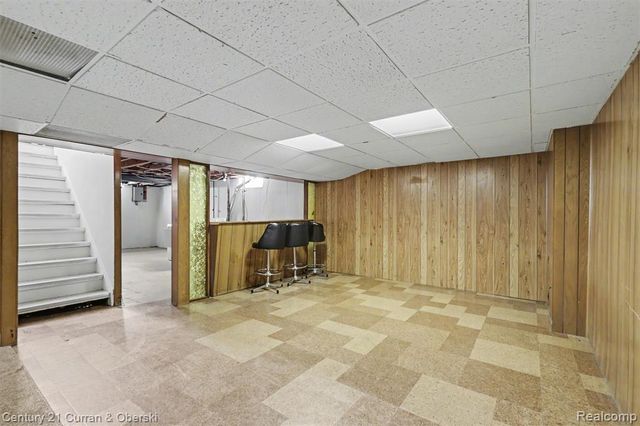 8949 Fox Avenue, Allen Park, MI 48101