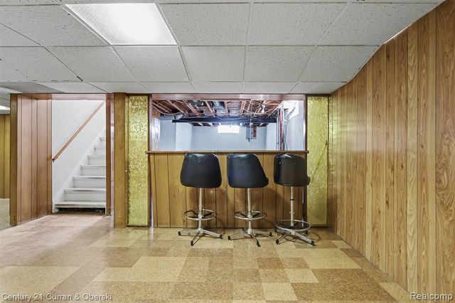8949 Fox Avenue, Allen Park, MI 48101
