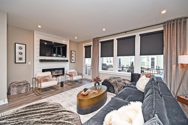 7226 Abington Way, West Chester, OH 45069