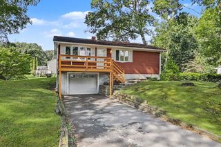47 Restful Valley Rd, Tiverton, RI 02878