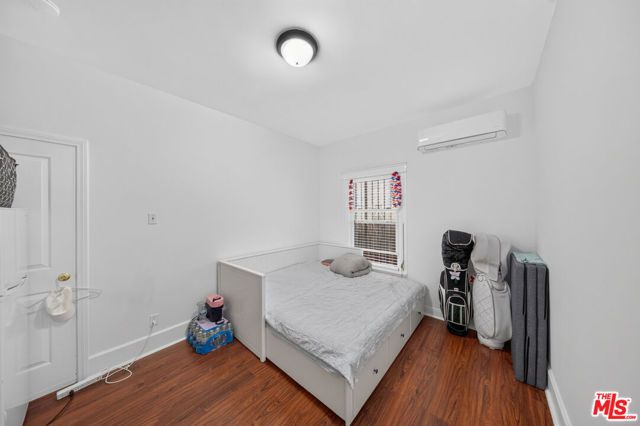 2905 W 14th Street, Los Angeles, CA 90006
