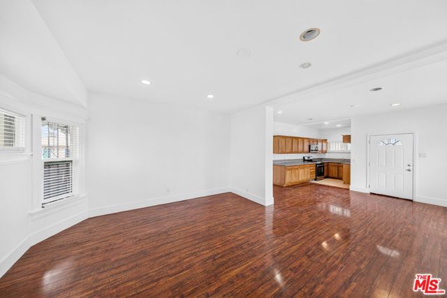 2905 W 14th Street, Los Angeles, CA 90006