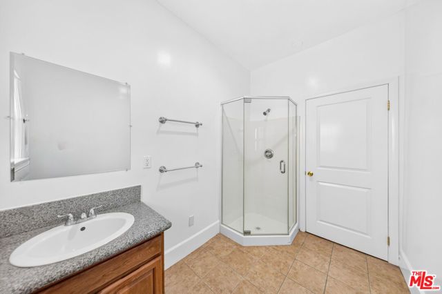 2905 W 14th Street, Los Angeles, CA 90006