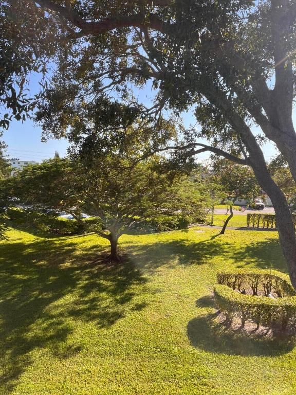 Image 10 of property listing at 287 Suffolk G, Boca Raton, FL 33434