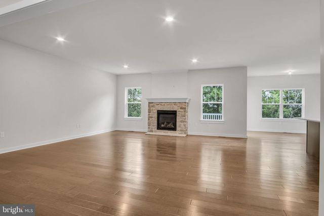 4 OLD MOSS LANE, Carlisle, PA 17013
