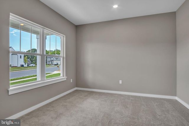 4 OLD MOSS LANE, Carlisle, PA 17013