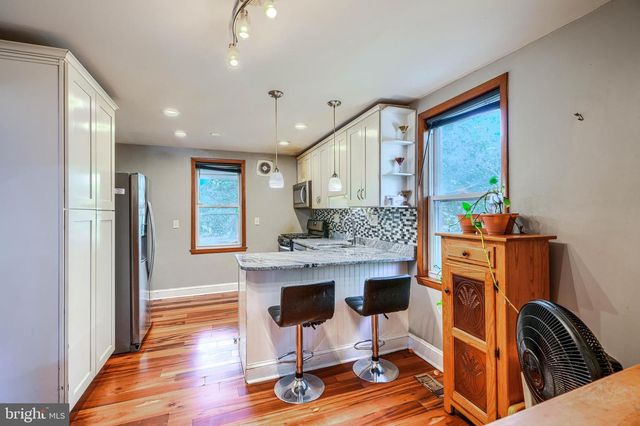 4711 SCHLEY AVE, Baltimore, MD 21206