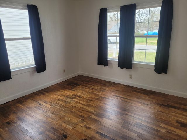 1114 M Street NW, Miami, OK 74354