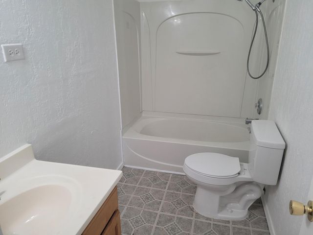 1114 M Street NW, Miami, OK 74354