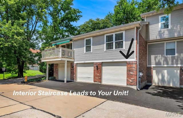 5437 Kenrick Parke Drive, Shrewsbury, MO 63119