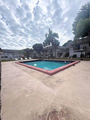 6901 SW 129th Ave 5, Miami, FL 33183