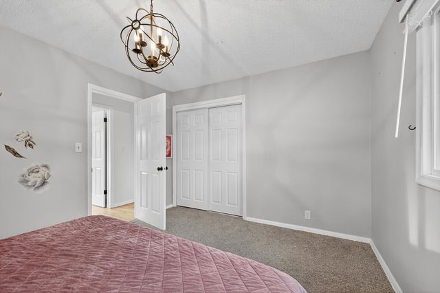 11300 Friar Lane, Minnetonka, MN 55305