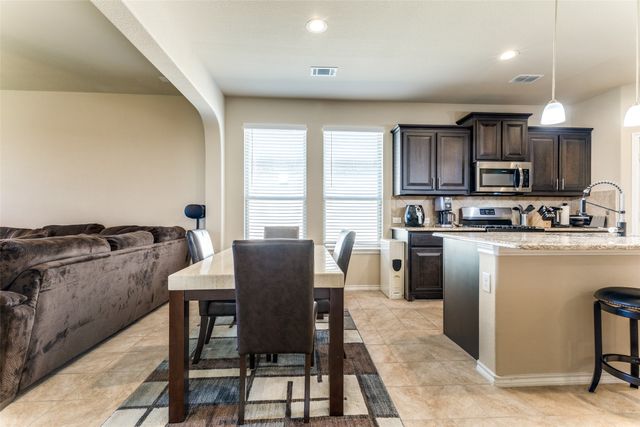5212 Sugarcane Lane, Fort Worth, TX 76179
