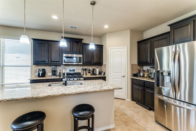 5212 Sugarcane Lane, Fort Worth, TX 76179