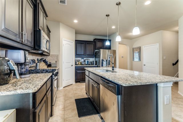 5212 Sugarcane Lane, Fort Worth, TX 76179