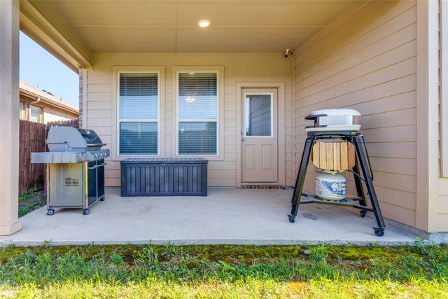 5212 Sugarcane Lane, Fort Worth, TX 76179