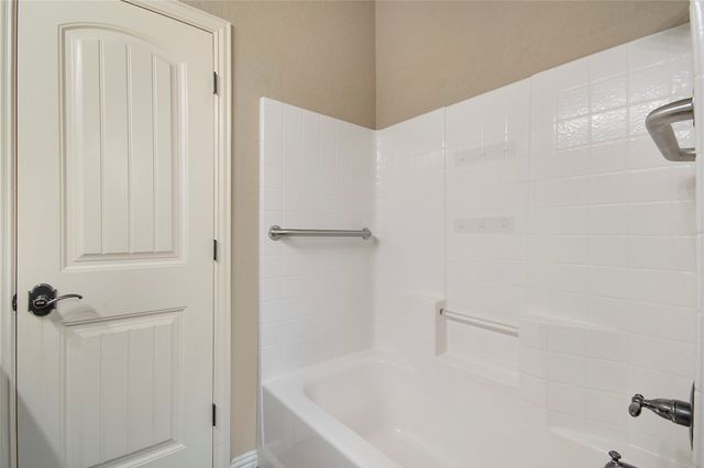 2505 Wichita Trail, Sanger, TX 76266
