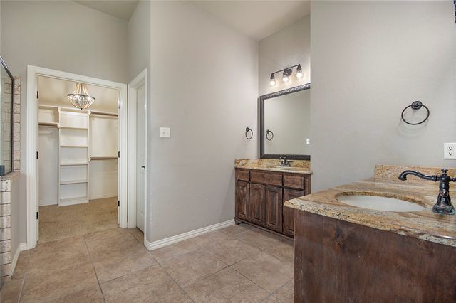 2505 Wichita Trail, Sanger, TX 76266