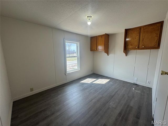 221 Cannon Street, Moscow Mills, MO 63362