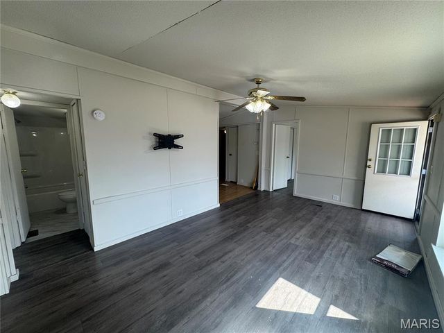 221 Cannon Street, Moscow Mills, MO 63362