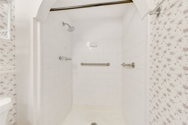 4208 Arbor Drive, Mesquite, TX 75150