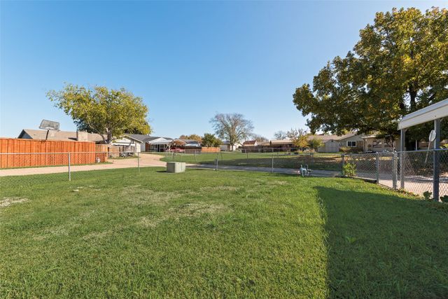 4208 Arbor Drive, Mesquite, TX 75150