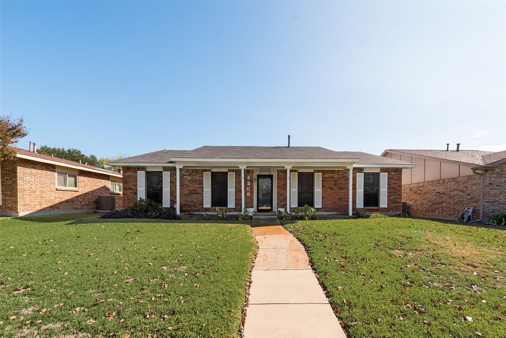 4208 Arbor Drive, Mesquite, TX 75150
