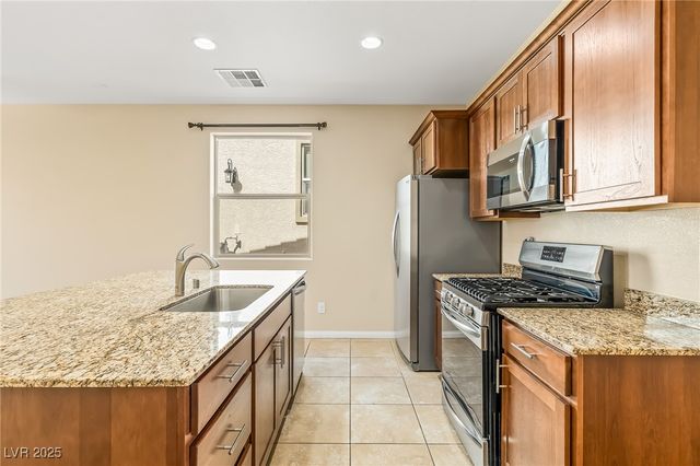 2725 Beacon Rock Drive, Laughlin, NV 89029