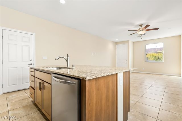 2725 Beacon Rock Drive, Laughlin, NV 89029