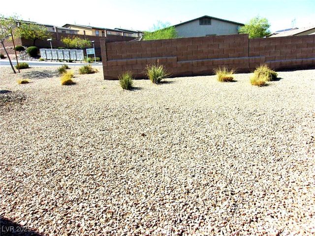 2725 Beacon Rock Drive, Laughlin, NV 89029